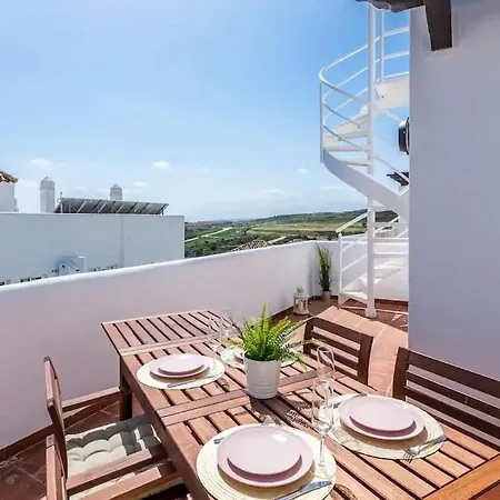 Stunning Penthouse On Golf Course With Sea Views Apartamento *